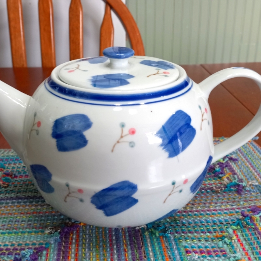 Teapot